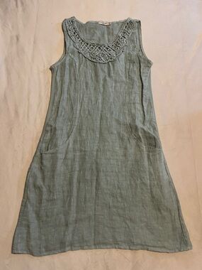 Lungo L’arno 100% linen Sleeveless Dress Sage Green with Crochet Neckline